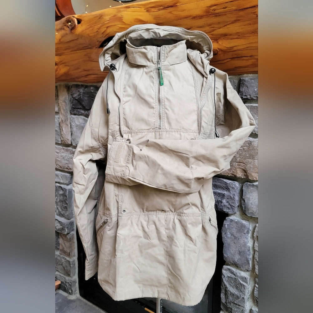 Chevalier hooded windbreaker with bug netting XXL
